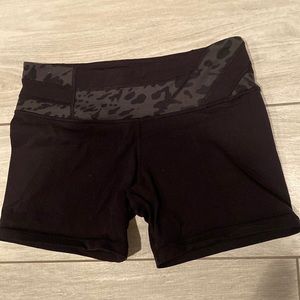 Lululemon Spandex Shorts | Leopard Print | Reversible